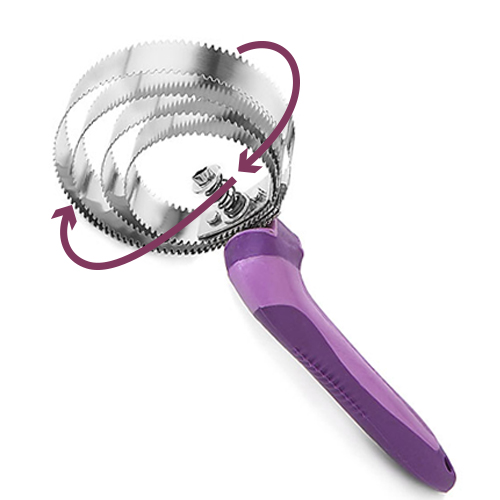 Escova de limpeza roxa com lâminas metálicas serrilhadas para animais