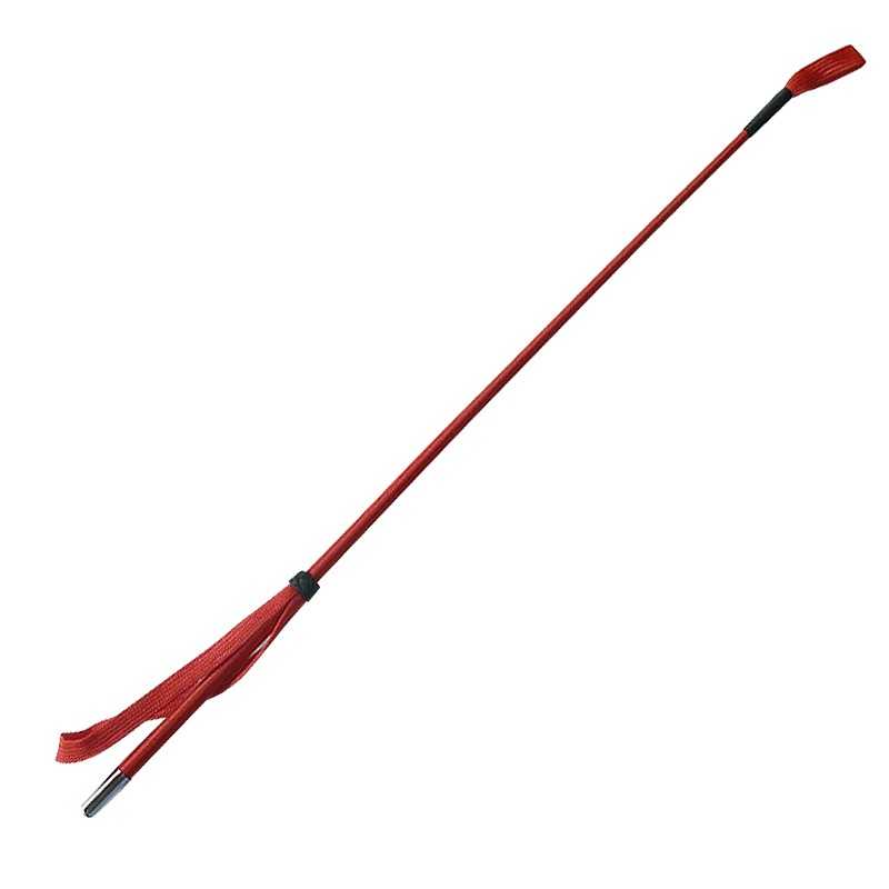 Chicote comprido vermelho com pega preta e extremidades frisadas