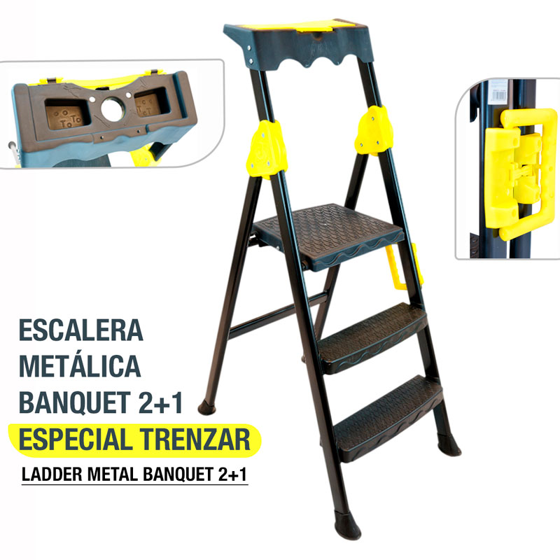 Escada metálica preta com degraus amarelos