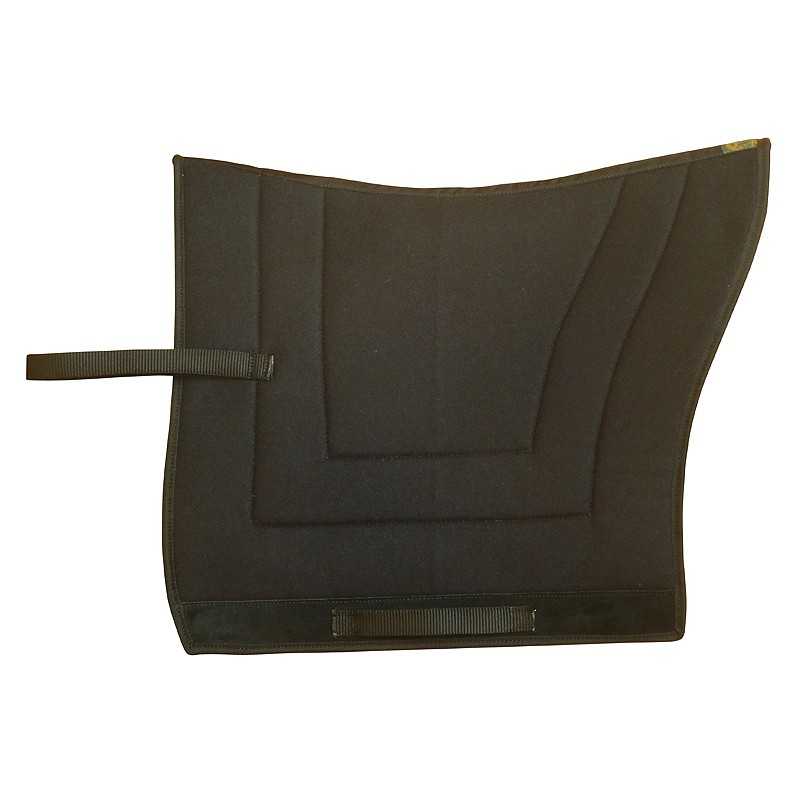 Tapete expandido para sela preto com rebordos costurados e tiras de fixação