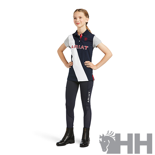 Conjunto desportivo juvenil azul-marinho branco e vermelho com calças justas e botas pretas