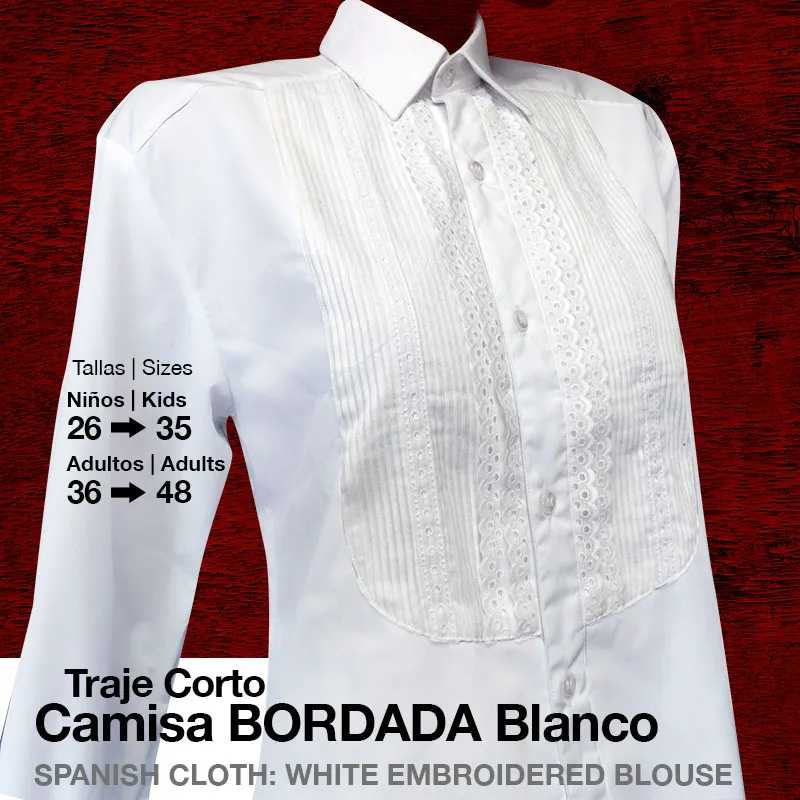 Blusa branca bordada com gola e botões, sobre fundo vermelho, com texto de tamanhos e descrição do produto.