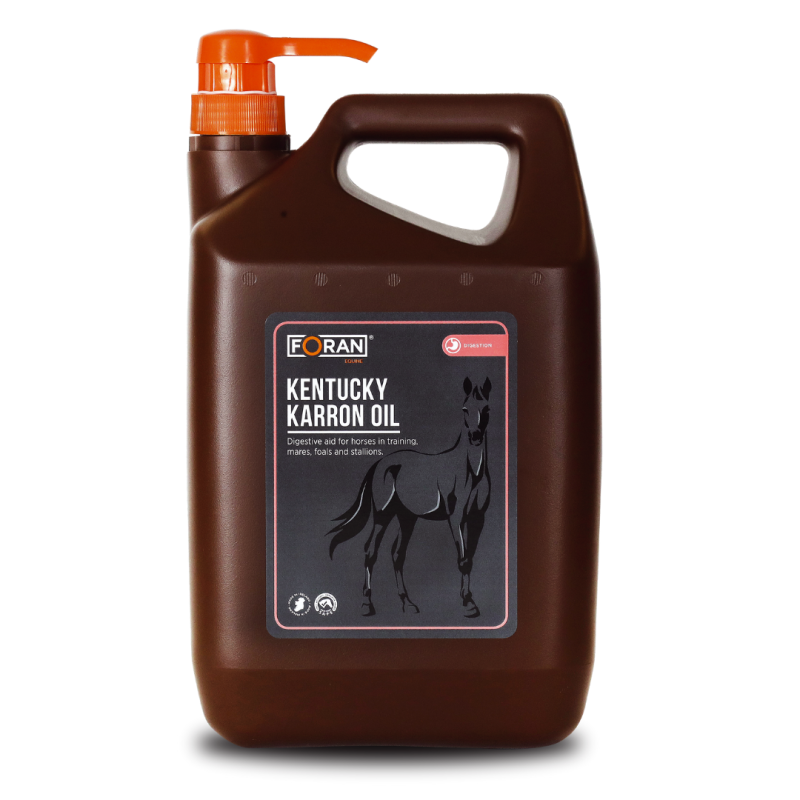 Frasco castanho de óleo Kentucky Karron com doseador laranja e etiqueta preta com cavalo desenhado