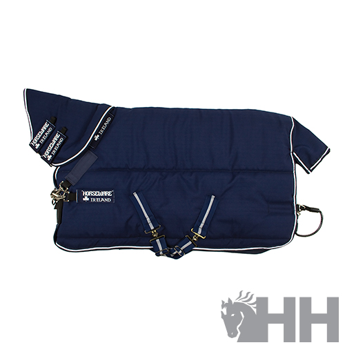 Manta de cavalo azul escura acolchoada com etiquetas HORSEWARE IRELAND
