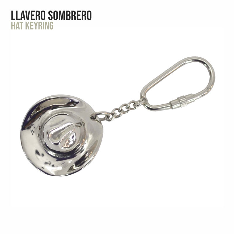 Chaveiro prateado em forma de chapéu com fecho e corrente
