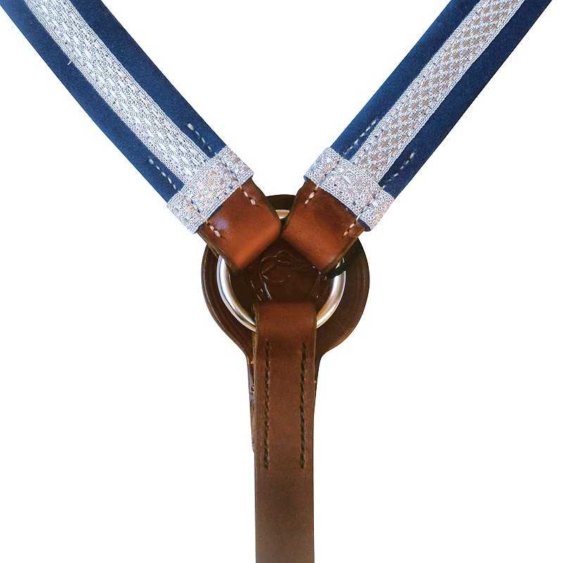 Suspensórios azuis e brancos com detalhes em couro castanho e argola metálica