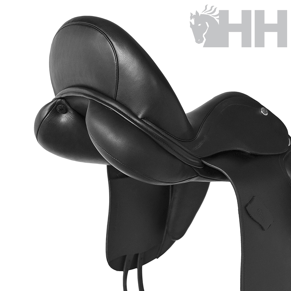 Selim equestre preto em couro com acolchoamento e forma anatómica
