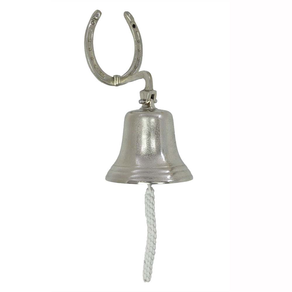 Sino metálico prateado com cordão branco e ferradura de metal