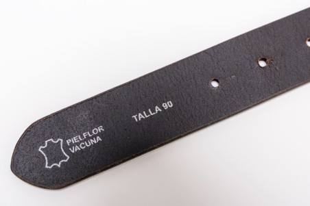 Cinta de couro castanho escuro com texto branco TALLA 90