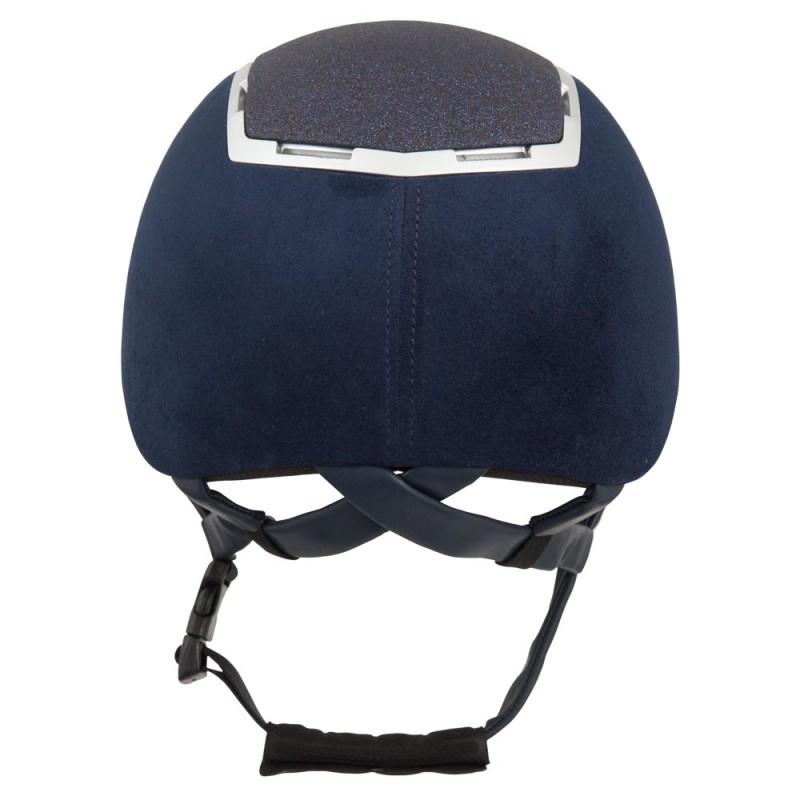 Capacete de equitação azul escuro com detalhes metálicos e arnês preto