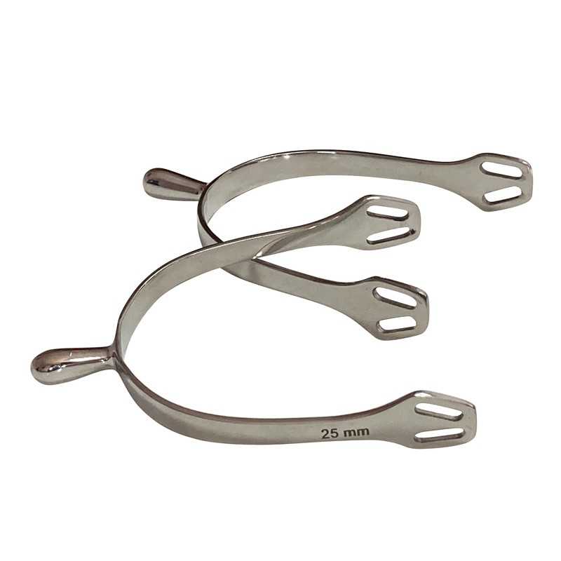 par de esporas metálicas prateadas com marcação 25 mm