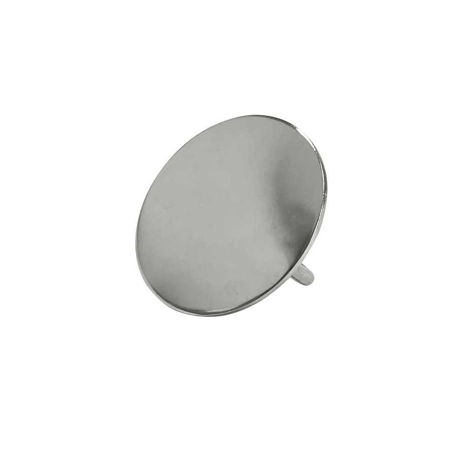 Anel de prata com superfície circular lisa