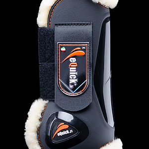 Protector eQuick Jr preto com felpudo bege e faixa de velcro