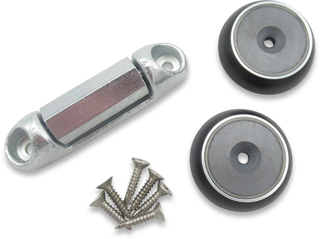 Conjunto magnético para portas com suporte metálico e duas peças redondas pretas