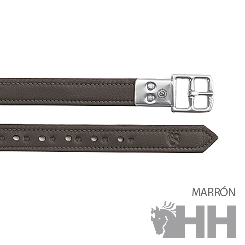Cinto marrón de couro com fivela metálica