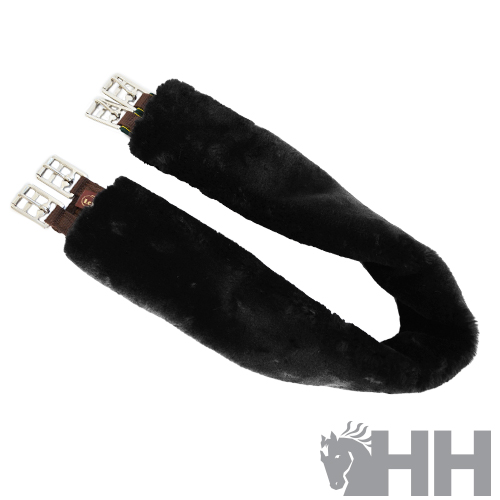 Espora de montaria preta com tecido felpudo e presilhas metálicas.