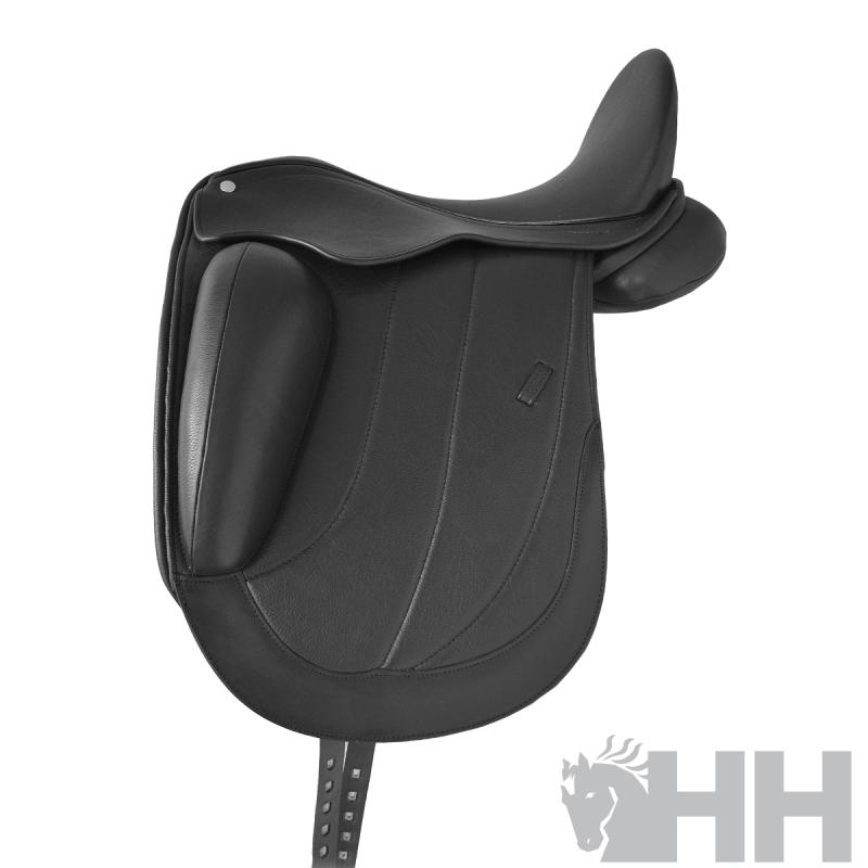 Sela de equitação preta com almofadas em couro
