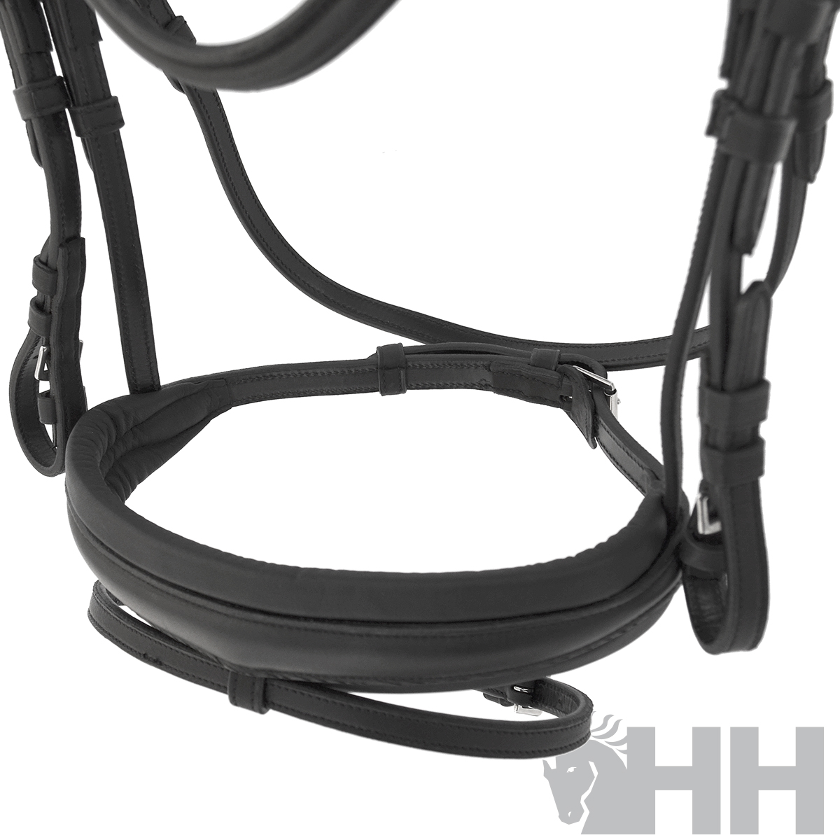 Peça de equipamento equestre preta em couro com correias ajustáveis