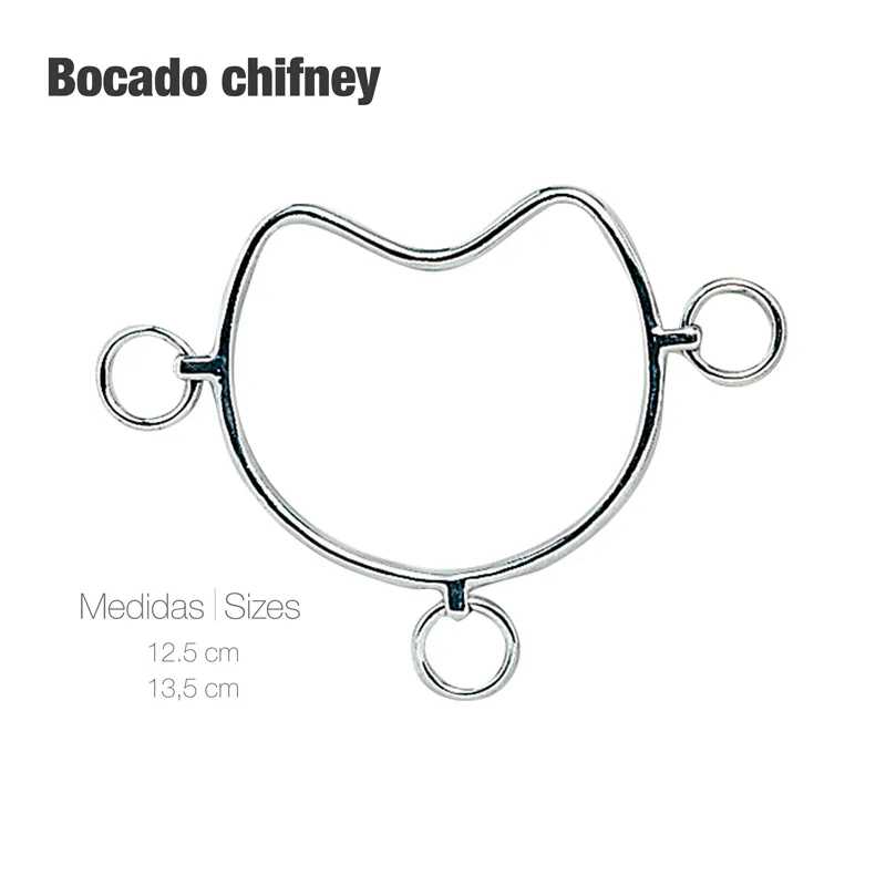 Bocado chifney de metal com forma de cabeça de gato e três argolas