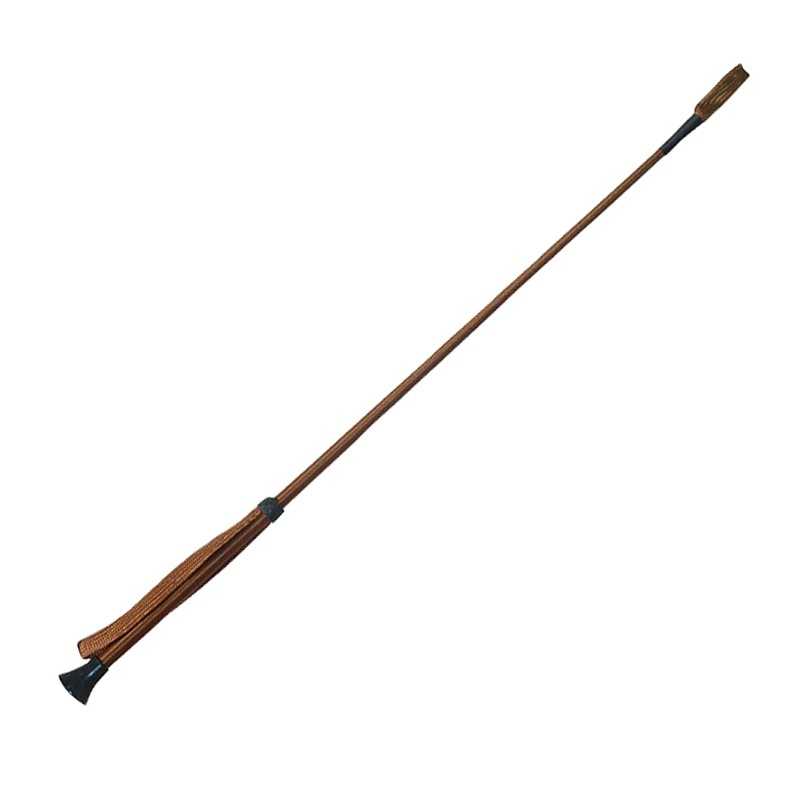 vara fina de madeira com cabo e cerdas