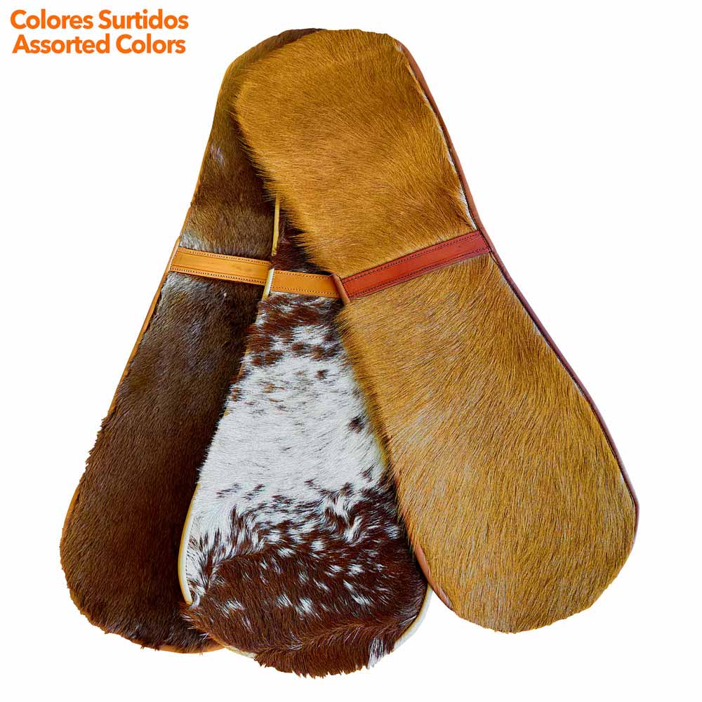 Três capas de sela em pele natural com diferentes padrões de cores