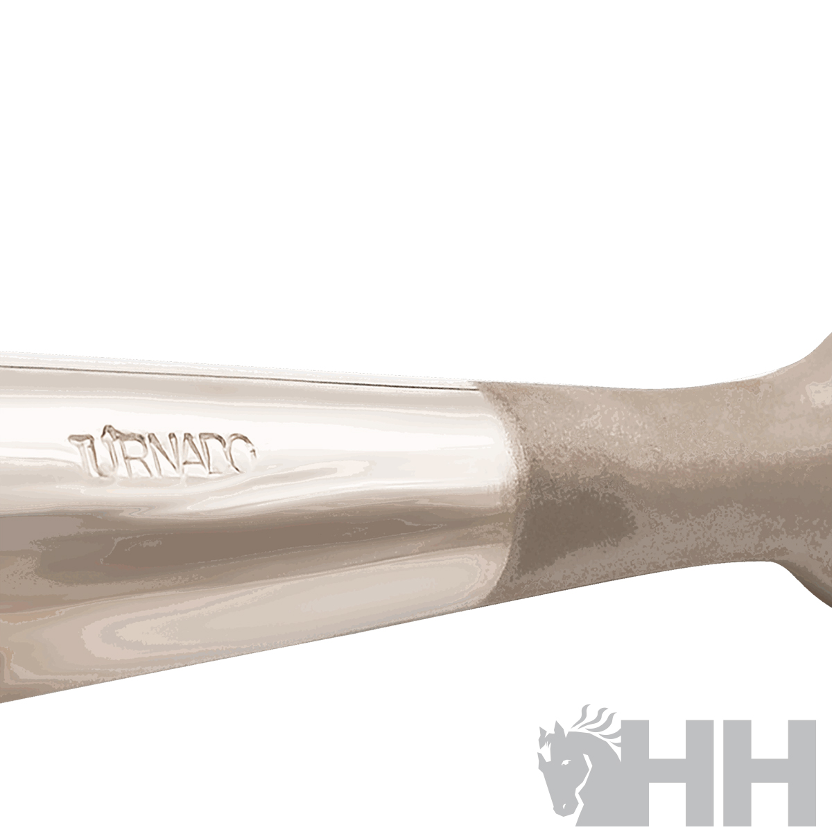 Objeto metálico prateado com inscrição TORNADO e cabo marrom texturizado