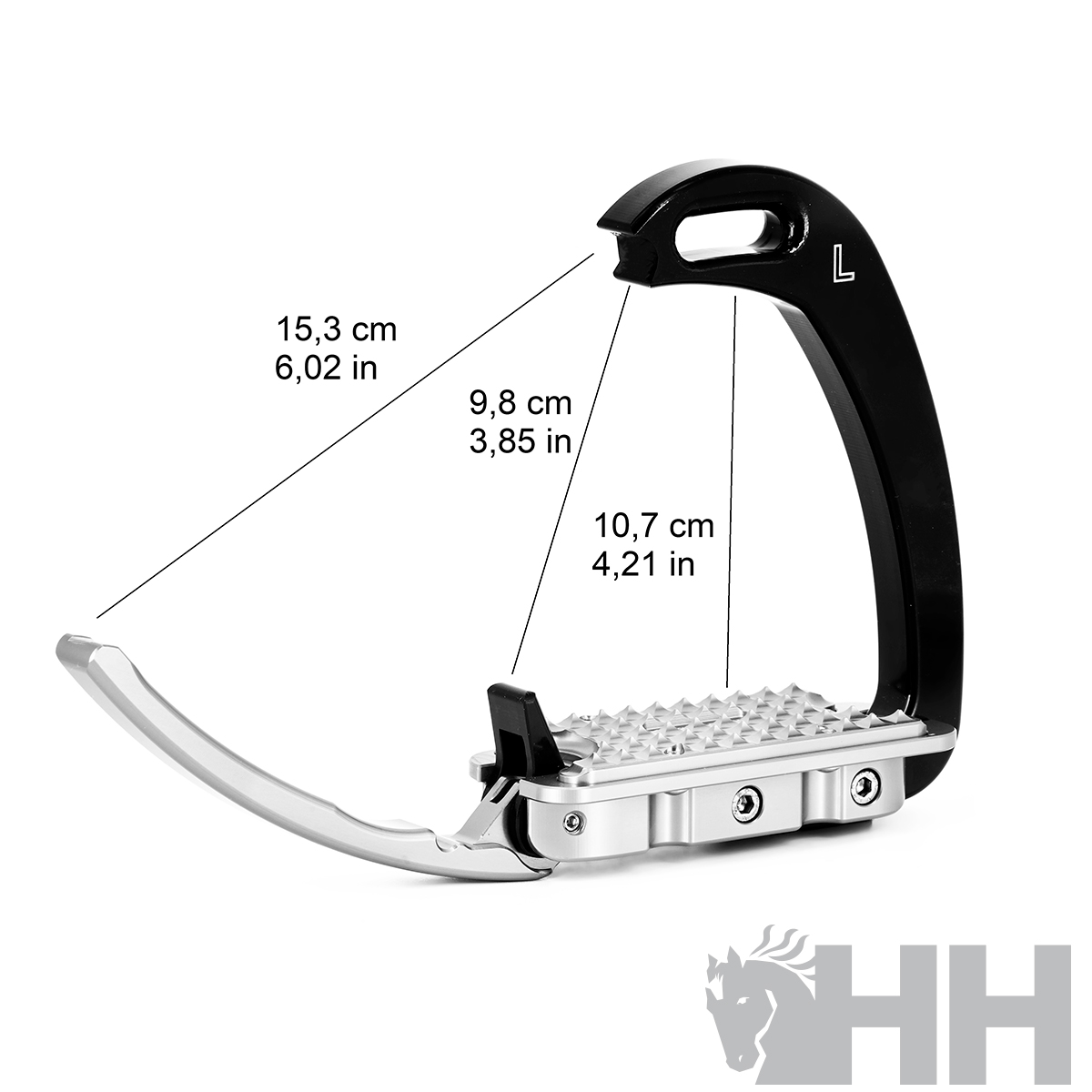 Estribo equestre metálico com partes a preto e logo HH na base