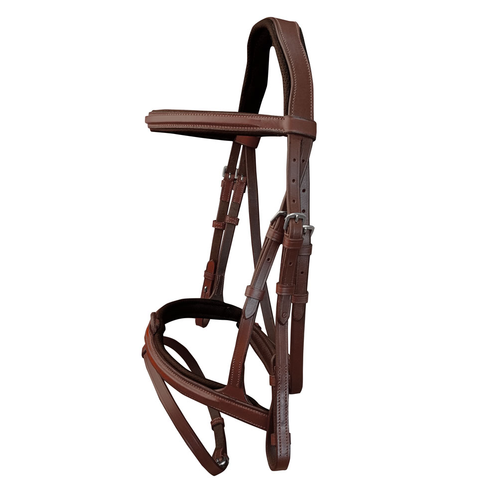Freio de cavalo em couro castanho com fivelas prateadas
