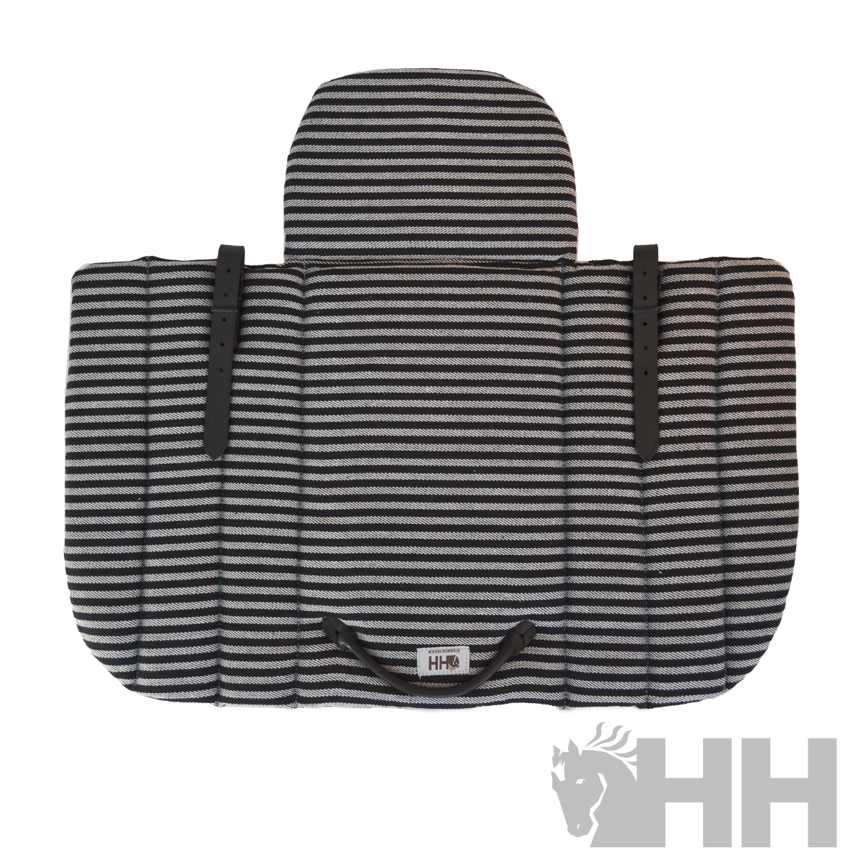 Almofada para sela listrada preta e branca com tiras de couro pretas