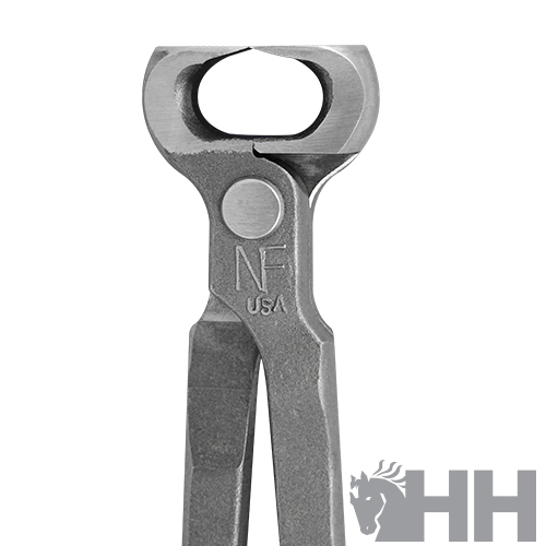 Alicates de metal prateado com letras NF USA gravadas