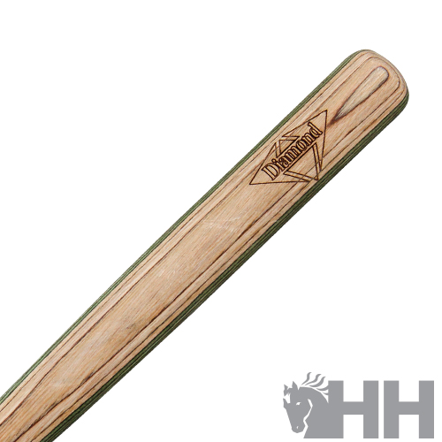 Vara ou cabo de madeira clara com gravação Diamond e bordas verdes