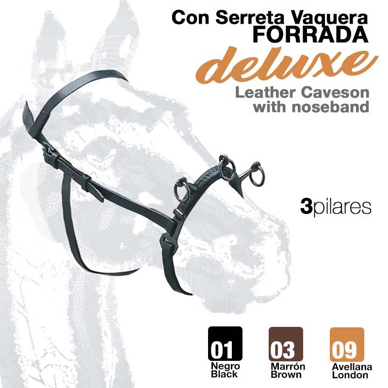 Cabresto de pele preta para cão com três pilares metálicos e cabeçada, com fundo e texto em espanhol.