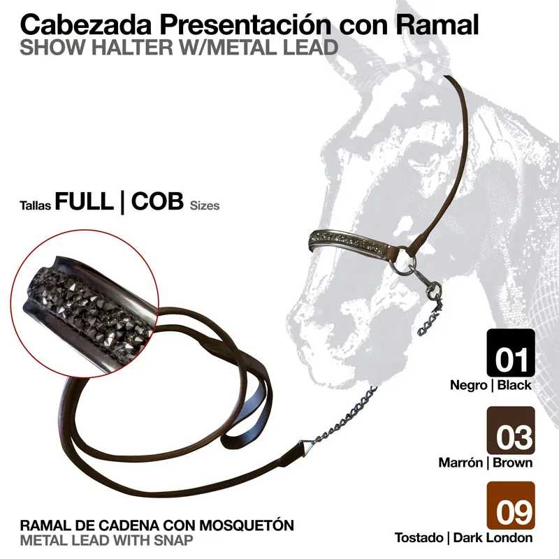 Cabeçada preta para cavalo com ramal e corrente metálica, texto do produto em espanhol e inglês.
