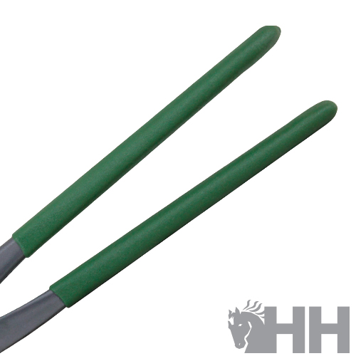 Duas varas com revestimento verde e cinzento junto a logótipo HH.