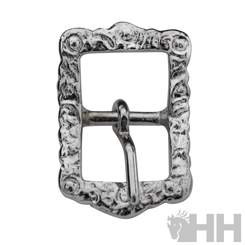 Fivela metálica prateada texturizada retangular com trinco