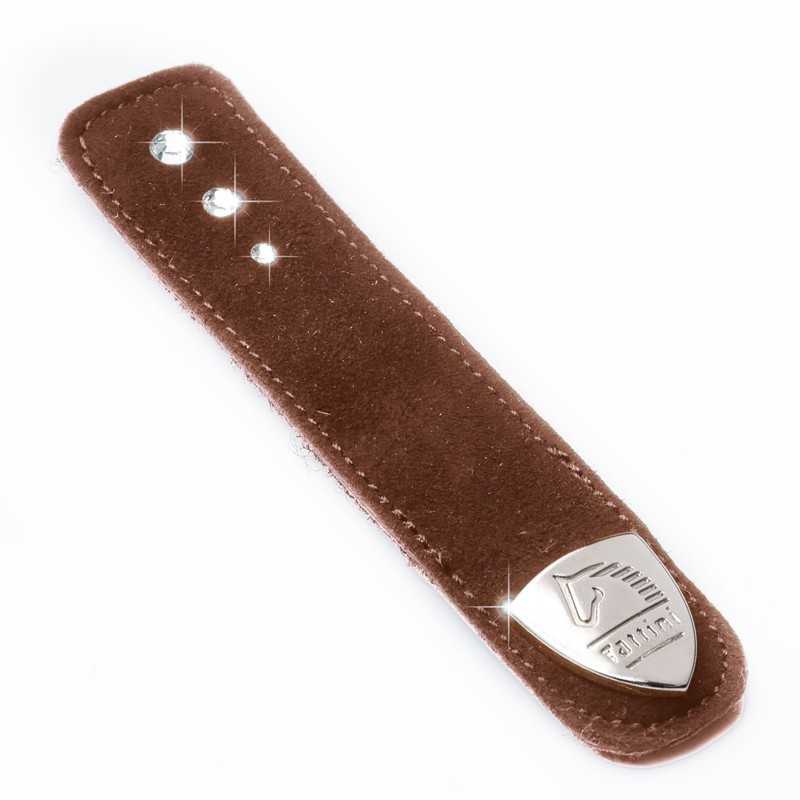 Pala de guitarra em couro castanho com chapa metálica