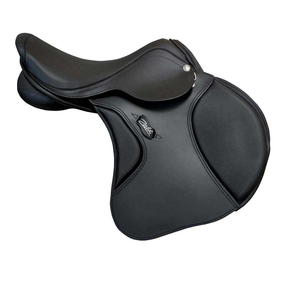 Sela de cavalo preta de material sintético com etiqueta 'Dressage'