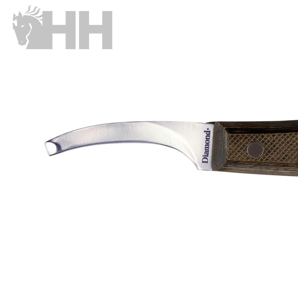 Ferramenta para cascos com lâmina curva e cabo de madeira