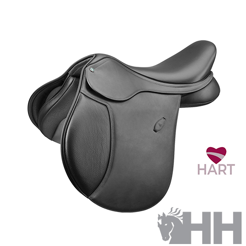 Sela de equitação preta com logótipos HART e HH