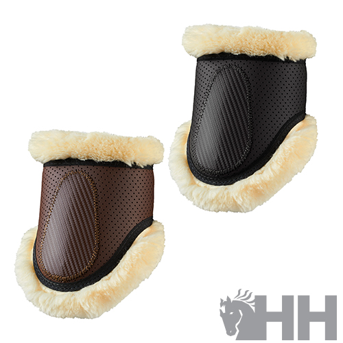 Par de botas para cavalo com pelúcia creme e design em preto e castanho