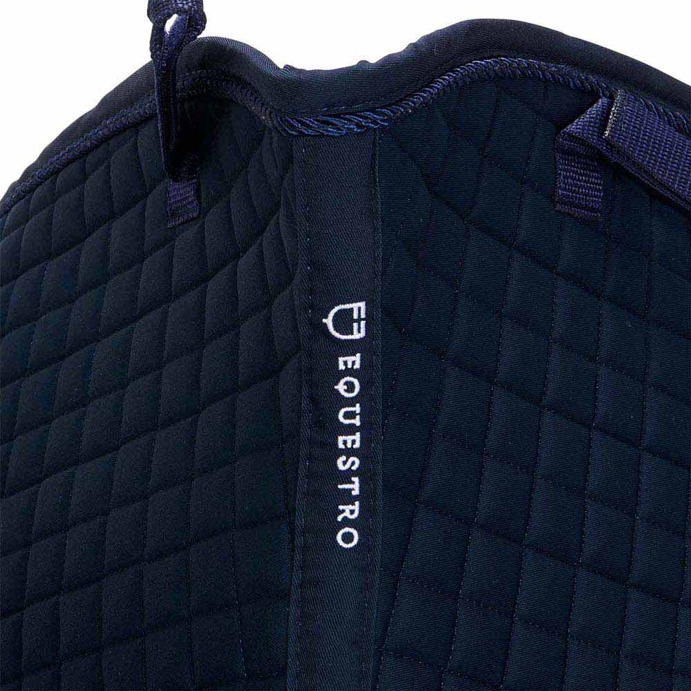 Almofada de sela azul escura acolchoada com texto branco EQUESTRO
