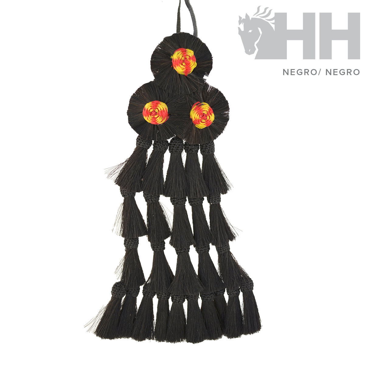 Acessório decorativo preto com flores vermelhas e amarelas e franjas