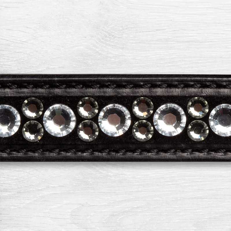 Correia ou pulseira em couro preto com pedras brilhantes redondas