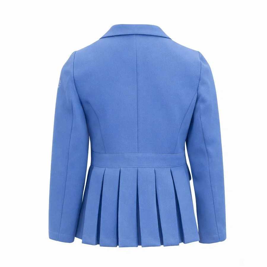 Casaco azul feminino com saia pregueada na parte inferior