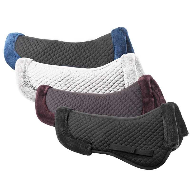 Mantas para sela de cavalo matelassadas em quatro cores diferentes