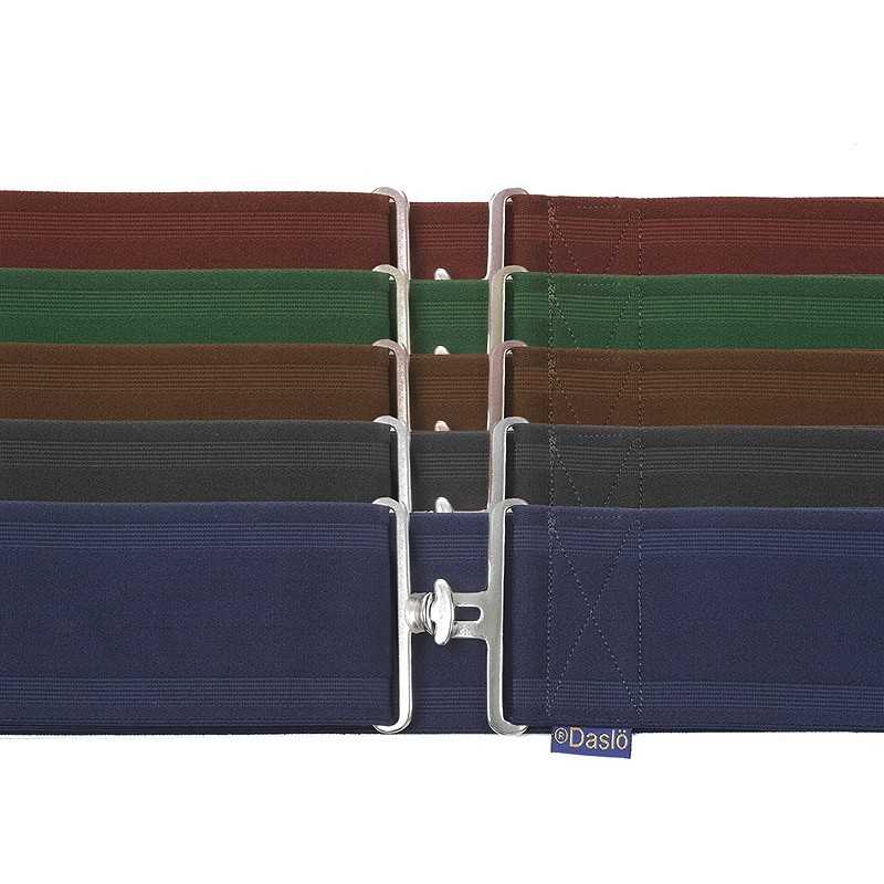 Cinco cintos de tecido coloridos com fivelas metálicas