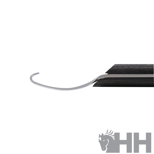 Ferramenta com cabo de madeira e lâmina curva metálica