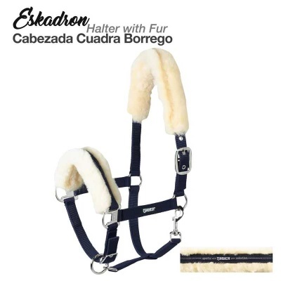 Cabresto para cavalo preto com pelúcia branca da marca Eskadron