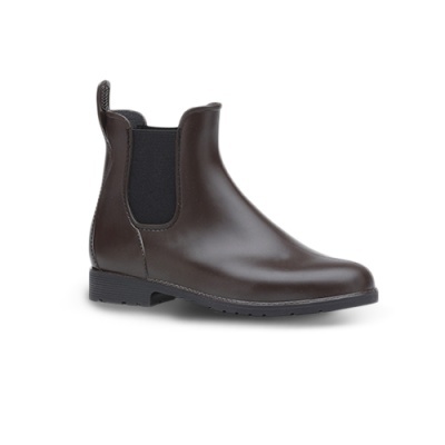 Bota feminina Chelsea castanha em pele com elástico preto.