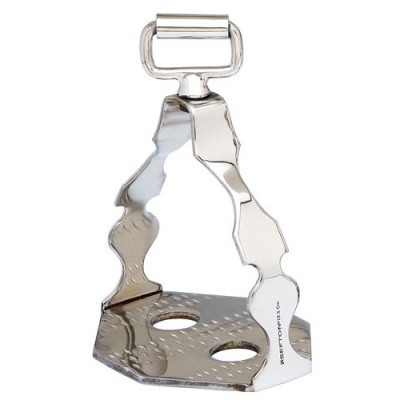 Espremedor de alho em metal prateado com alça retangular